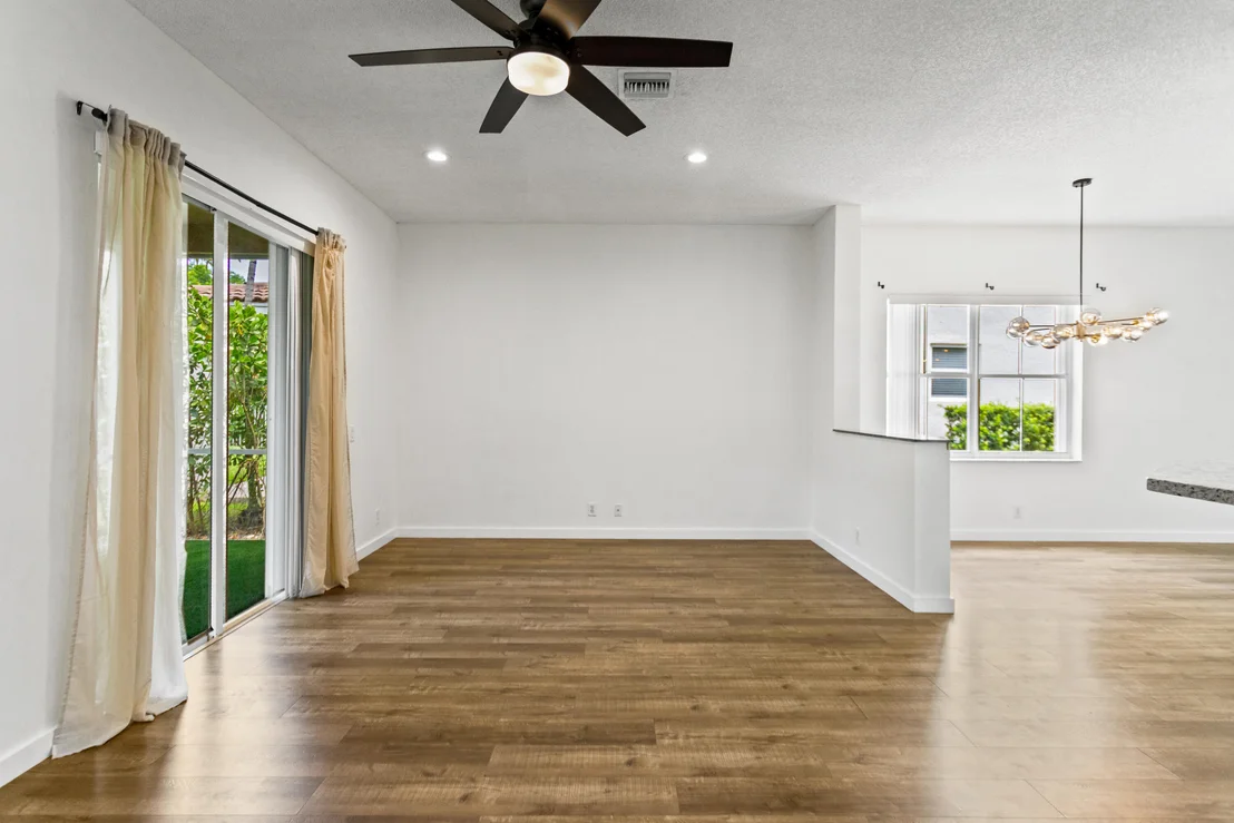 Photo of 1071 Bluewood Terrace