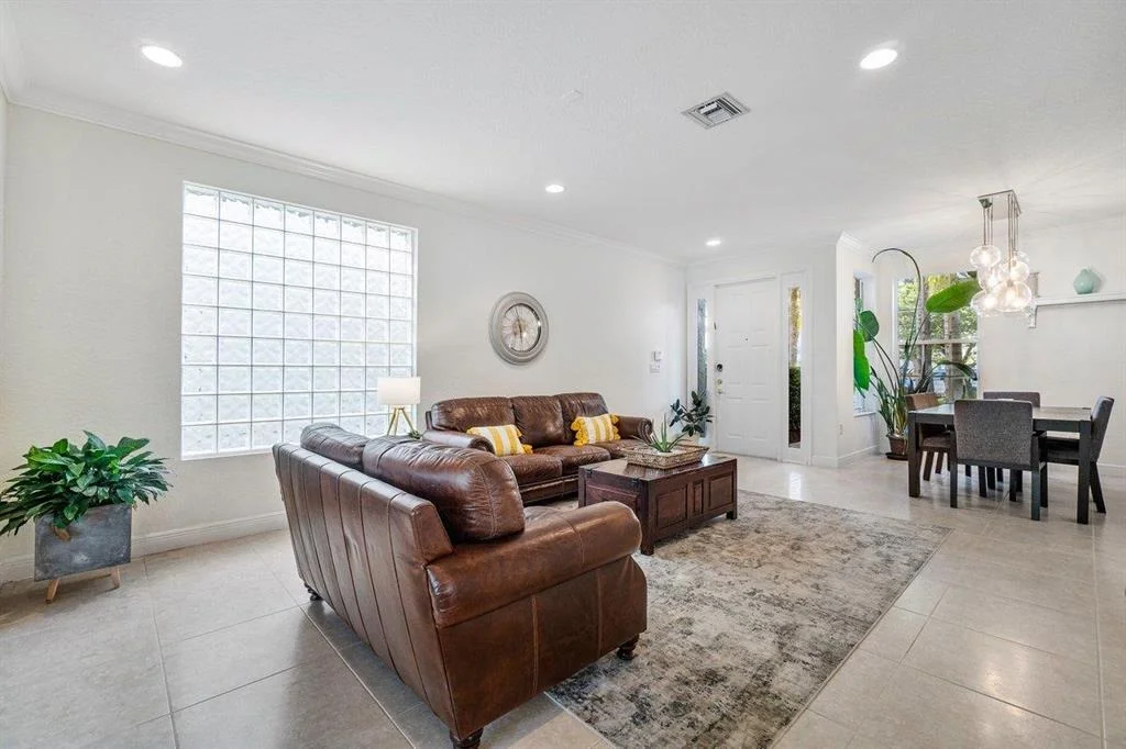 Photo of 19047 Skyridge Circle