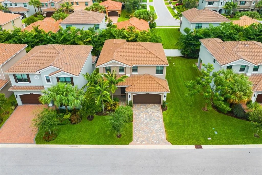 Photo of 8099 Fire Opal Lane
