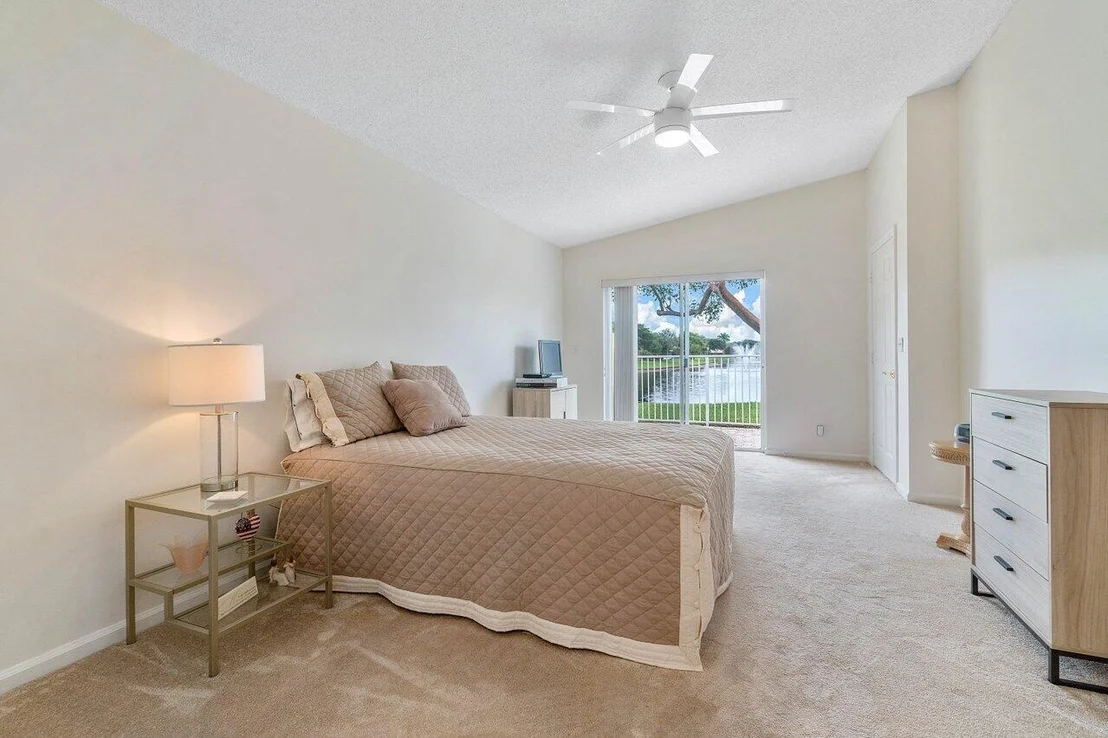 Photo of 5470 Grande Palm Circle