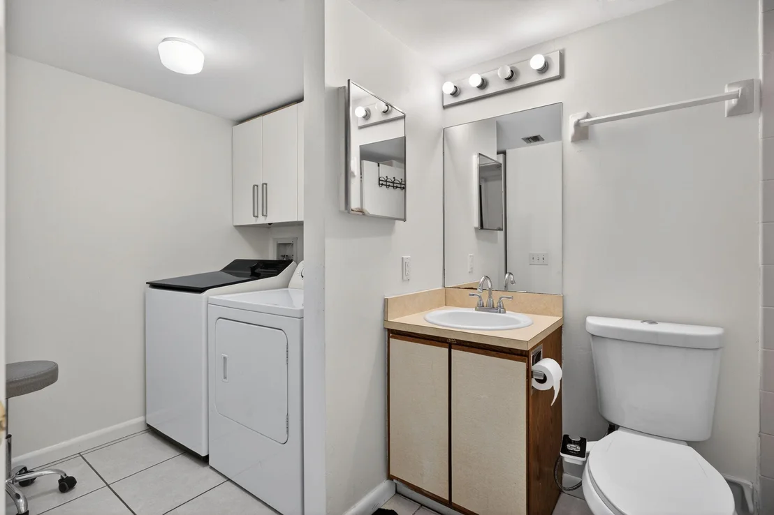 Photo of 102 Maplecrest Circle