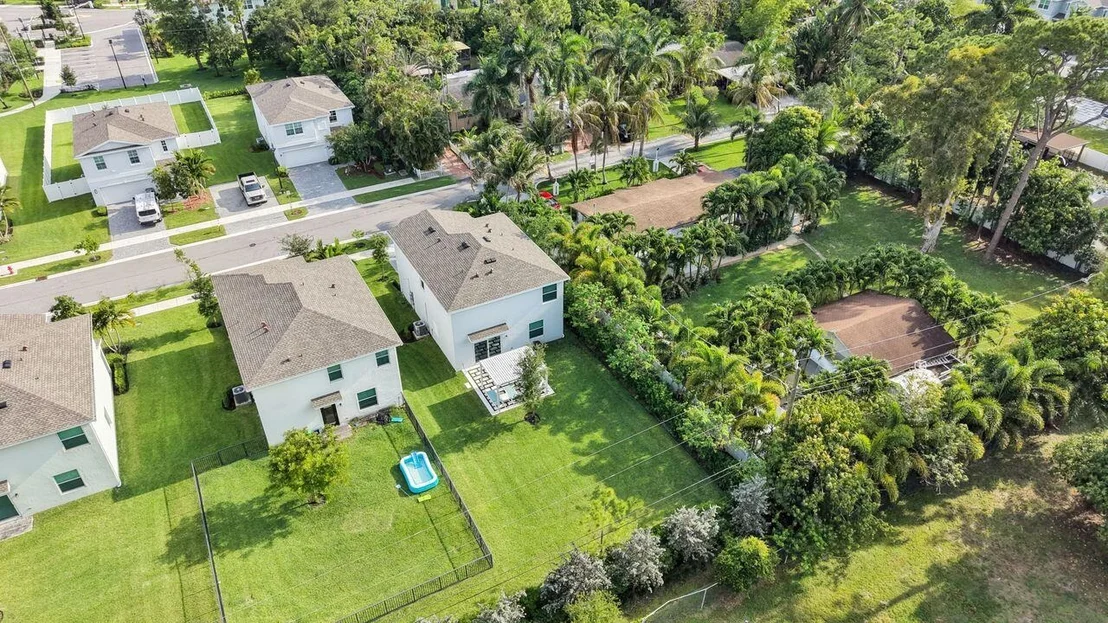 Photo of 4549 Dow Lane