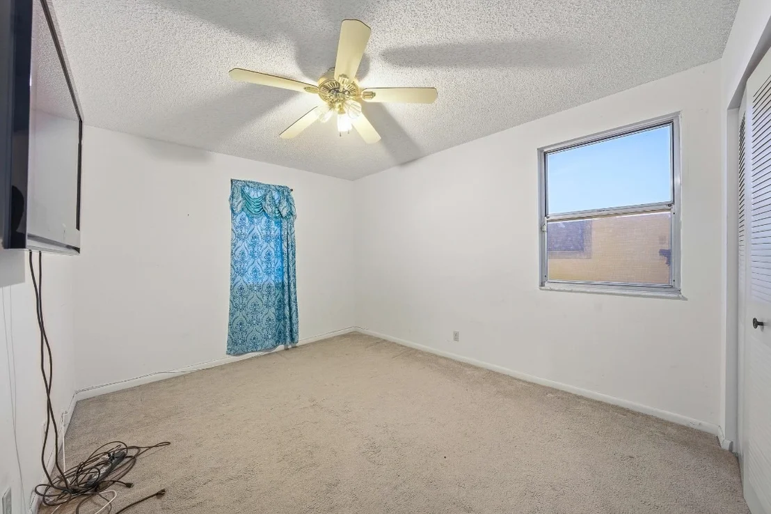 Photo of 3091 Venice Way