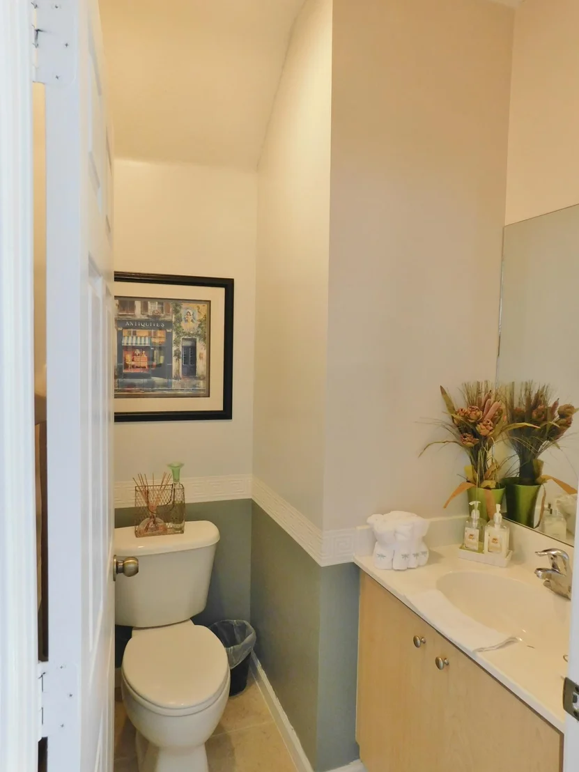 Photo of 5980 Azalea Cir