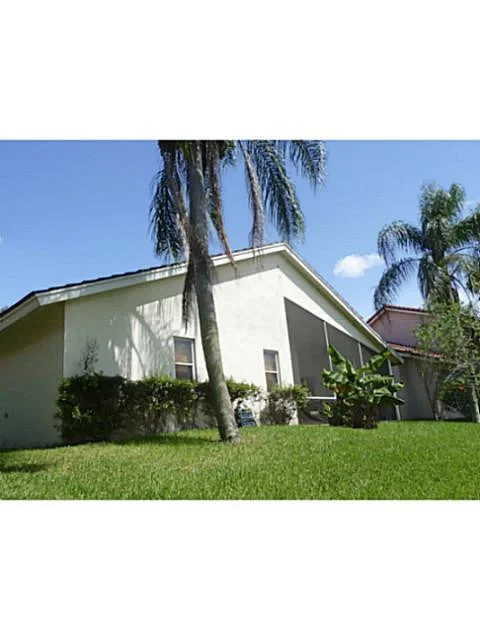 Photo of 4872 NW 103rd Drive