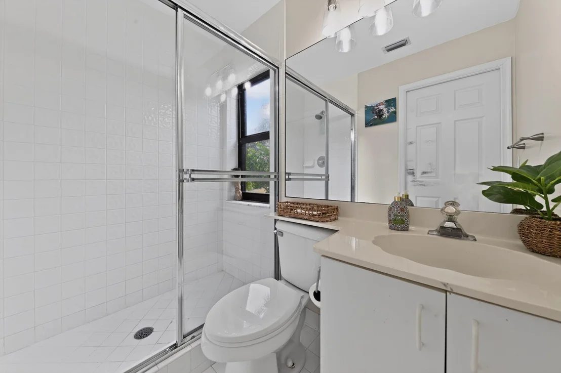 Photo of 2865 N Clearbrook Circle N