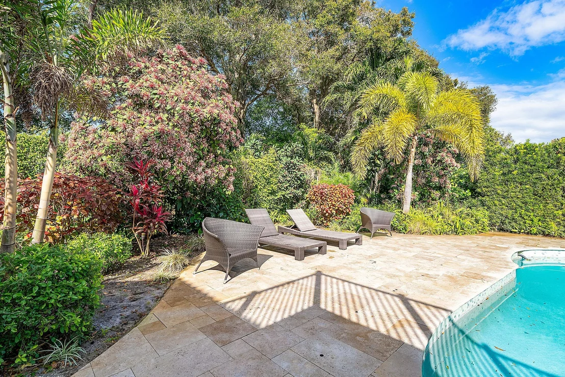 Photo of 10893 Gleneagles Road