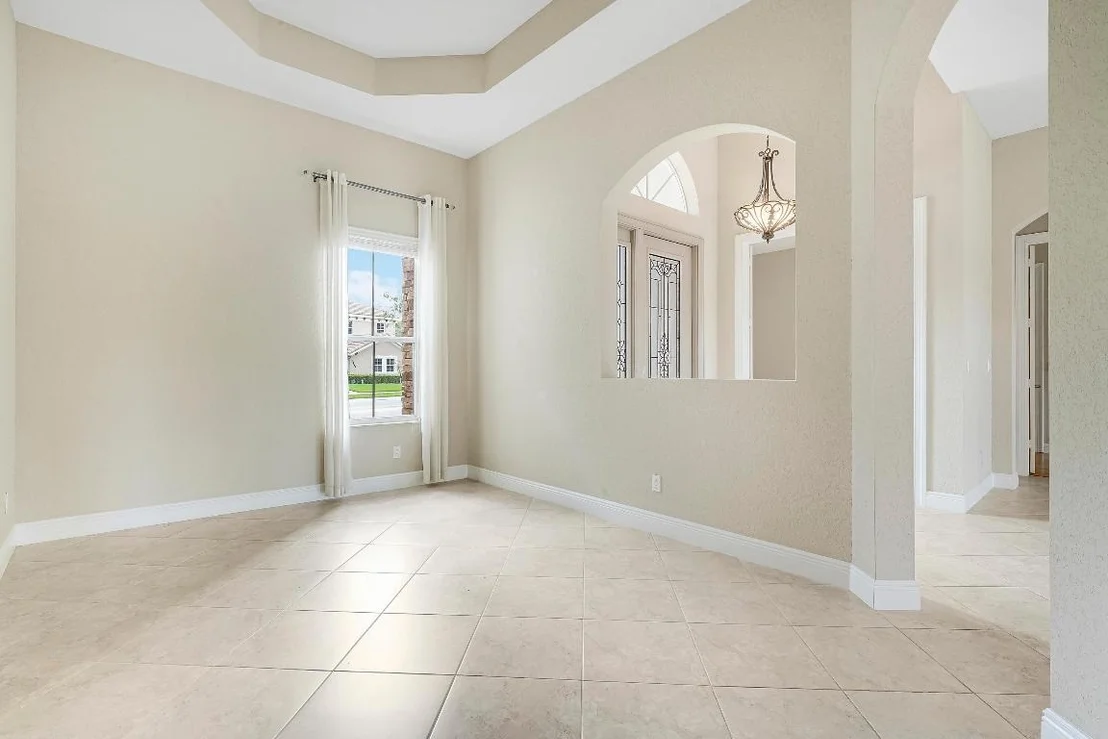 Photo of 243 SE Ethan Terrace