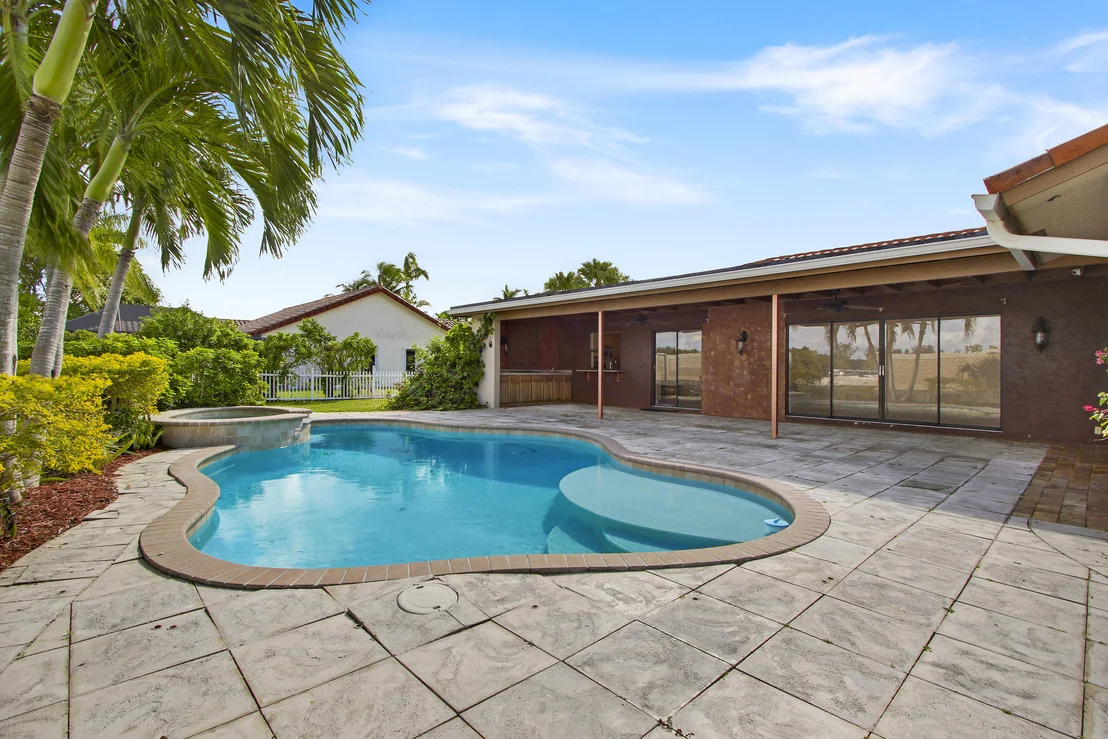 Photo of 9125 Old Pine Road