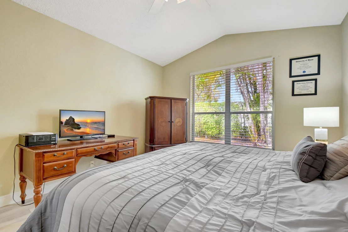 Photo of 6892 Silverado Terrace