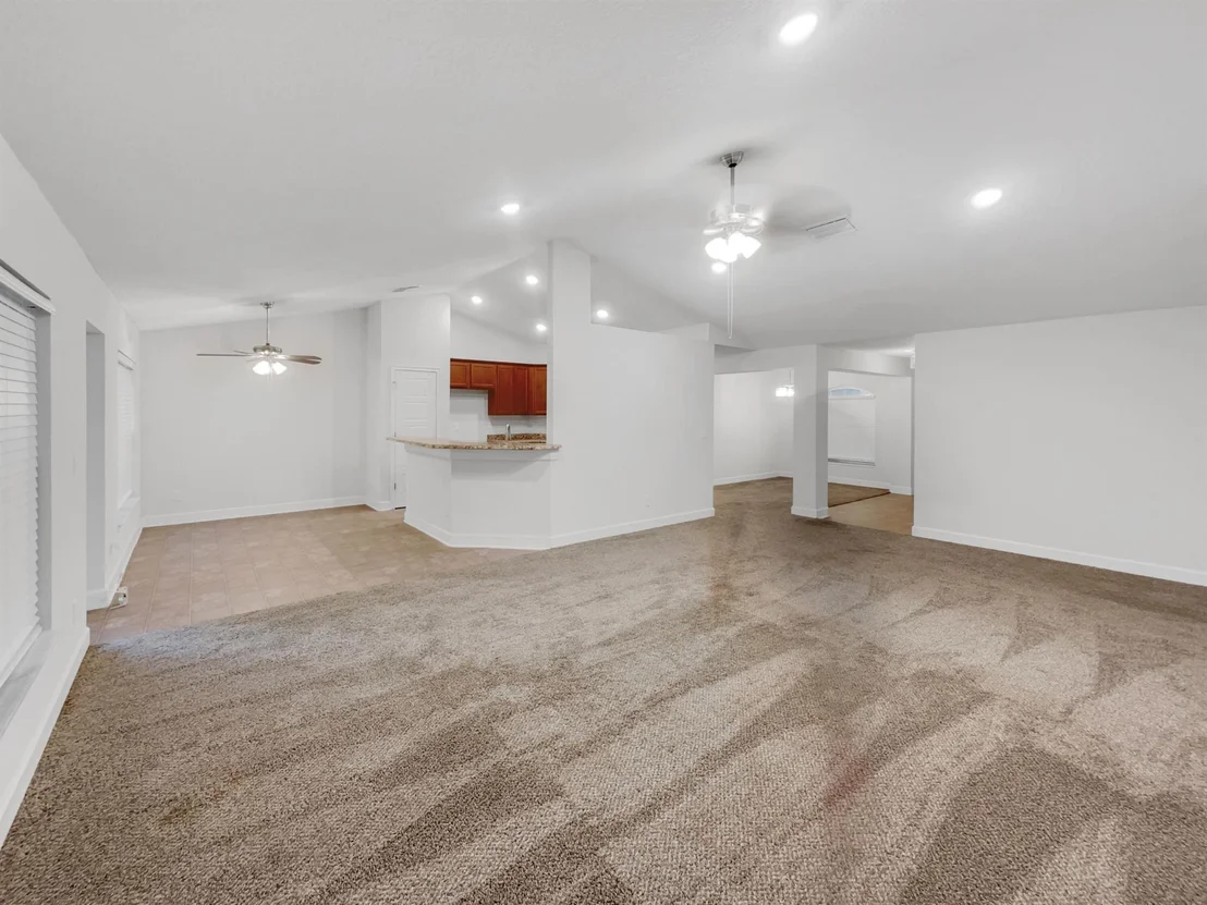 Photo of 5613 Palm Drive