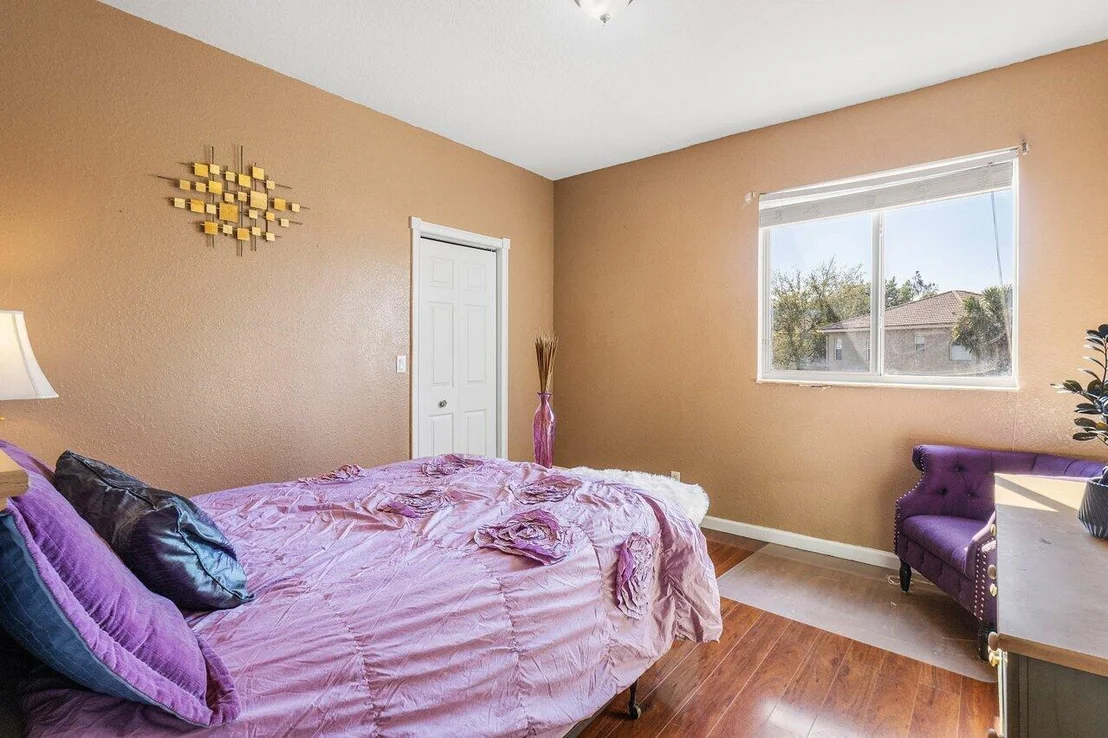 Photo of 1063 Grove Park Circle