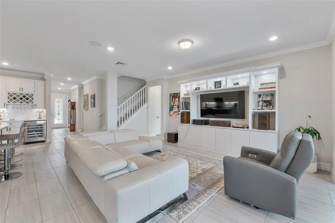 Photo of 8283 Vaulting Drive