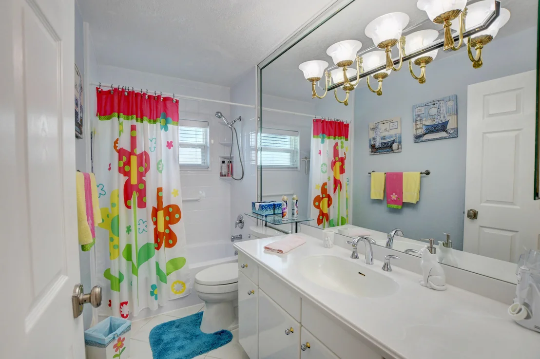 Photo of 6639 Overland Drive