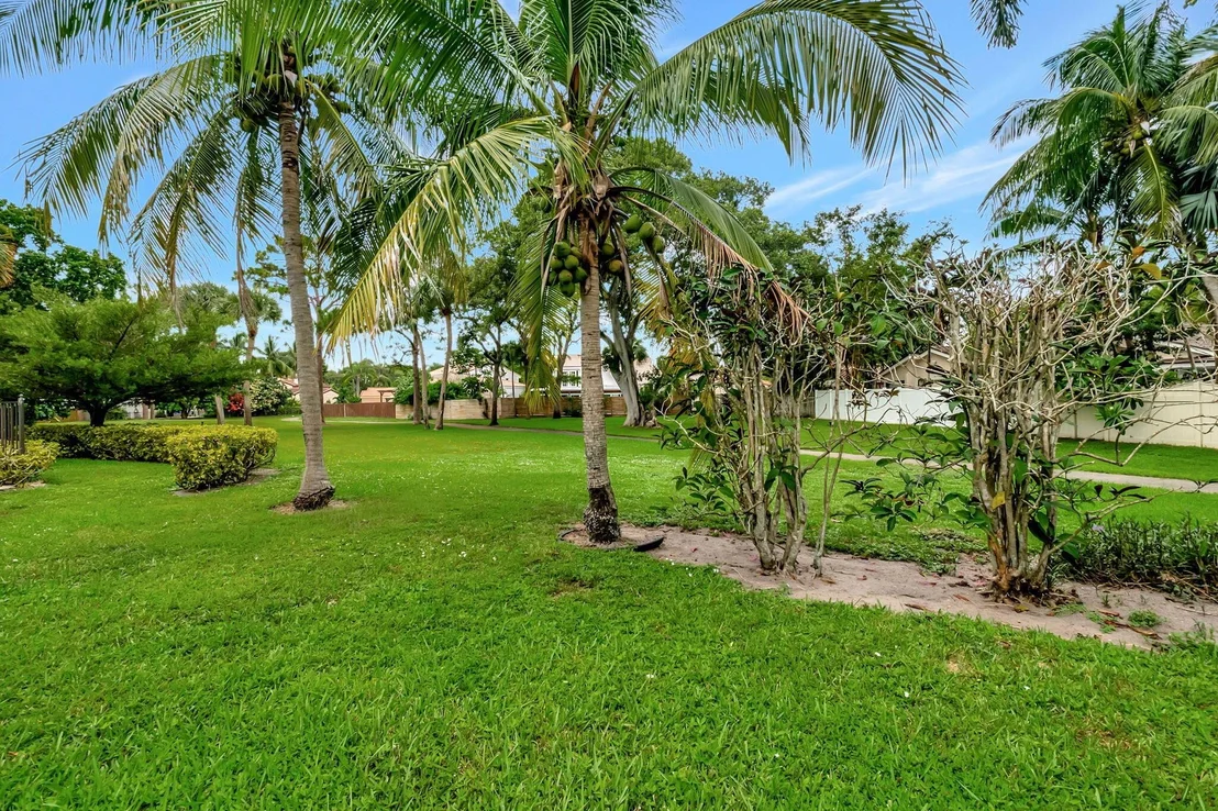 Photo of 6305 Sweet Maple Lane