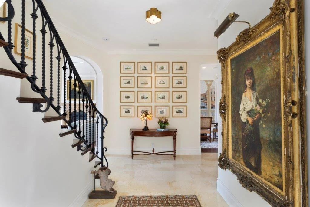 Photo of 439 Worth Avenue