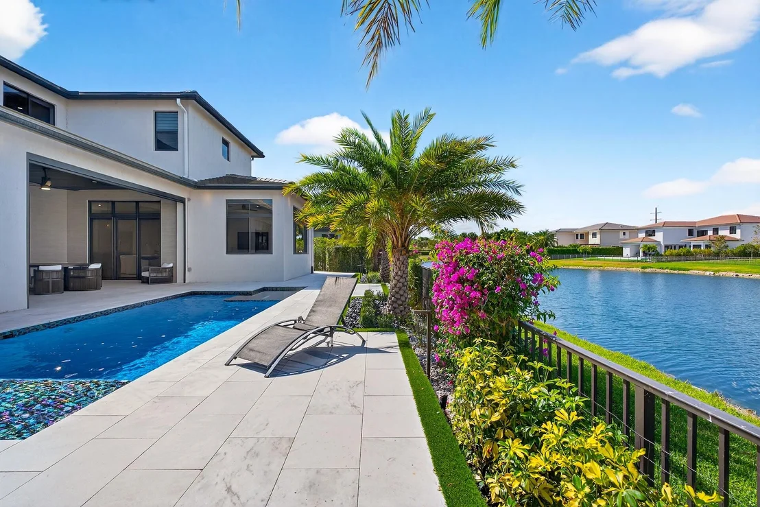 Photo of 10875 Estuary Drive
