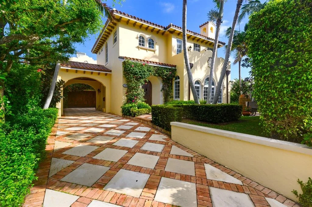Photo of 117 Beverly Road