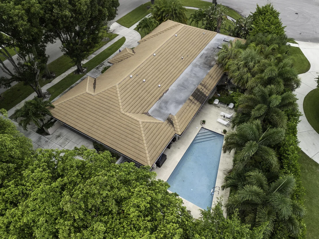 Photo of 2812 Embassy Drive