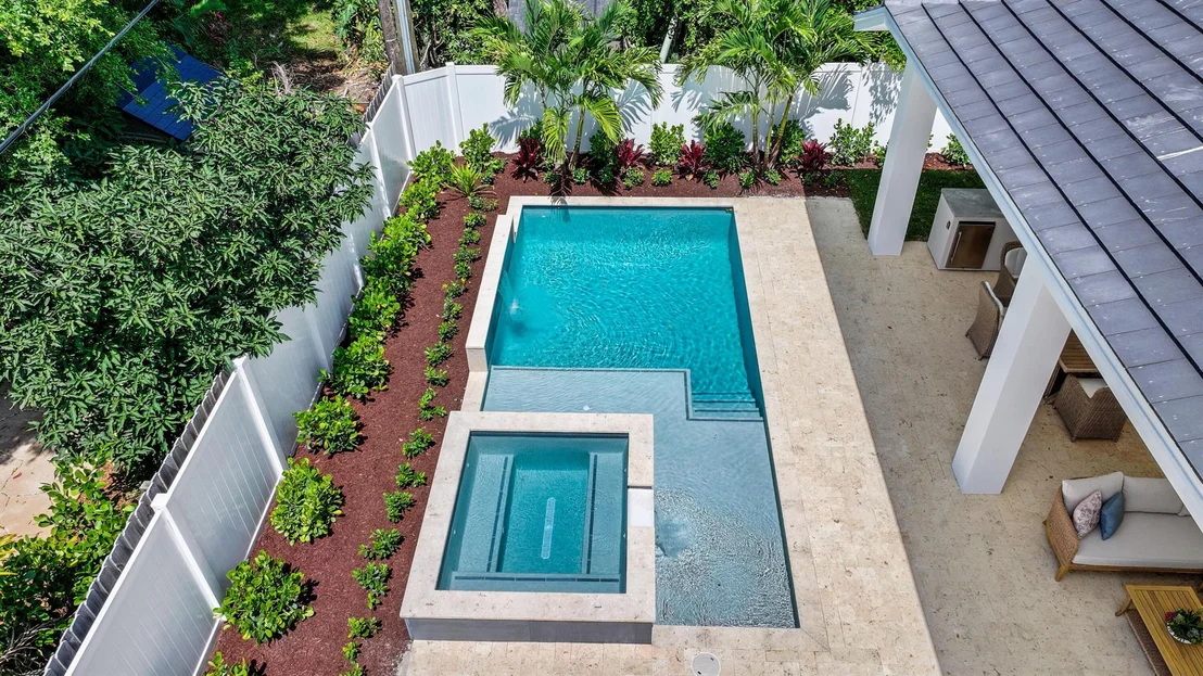 Photo of 737 Nighthawk Way
