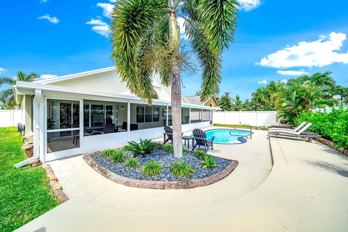 Photo of 81 Maple Lane