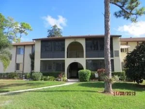 Photo of Unit APTD2 at 326 Knotty Pine Circle