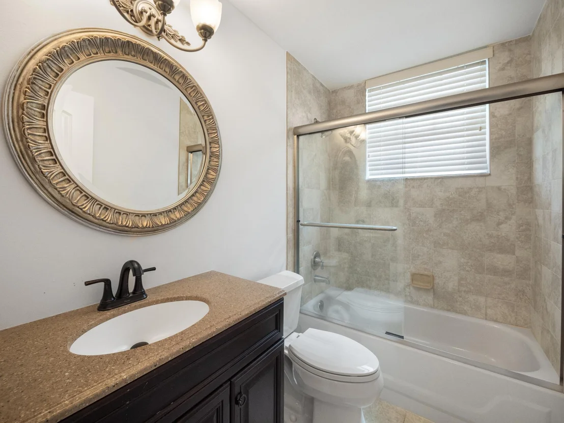 Photo of 607 Mainsail Circle