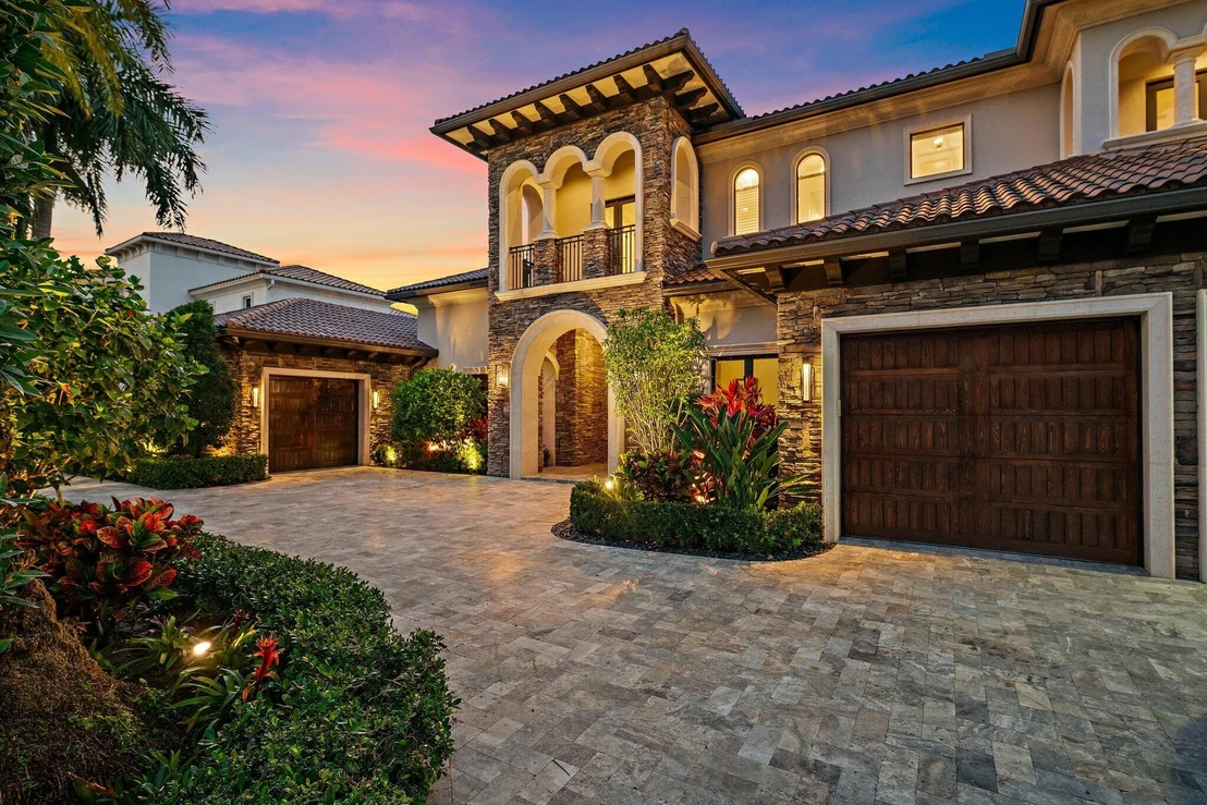 Photo of 636 Hermitage Circle