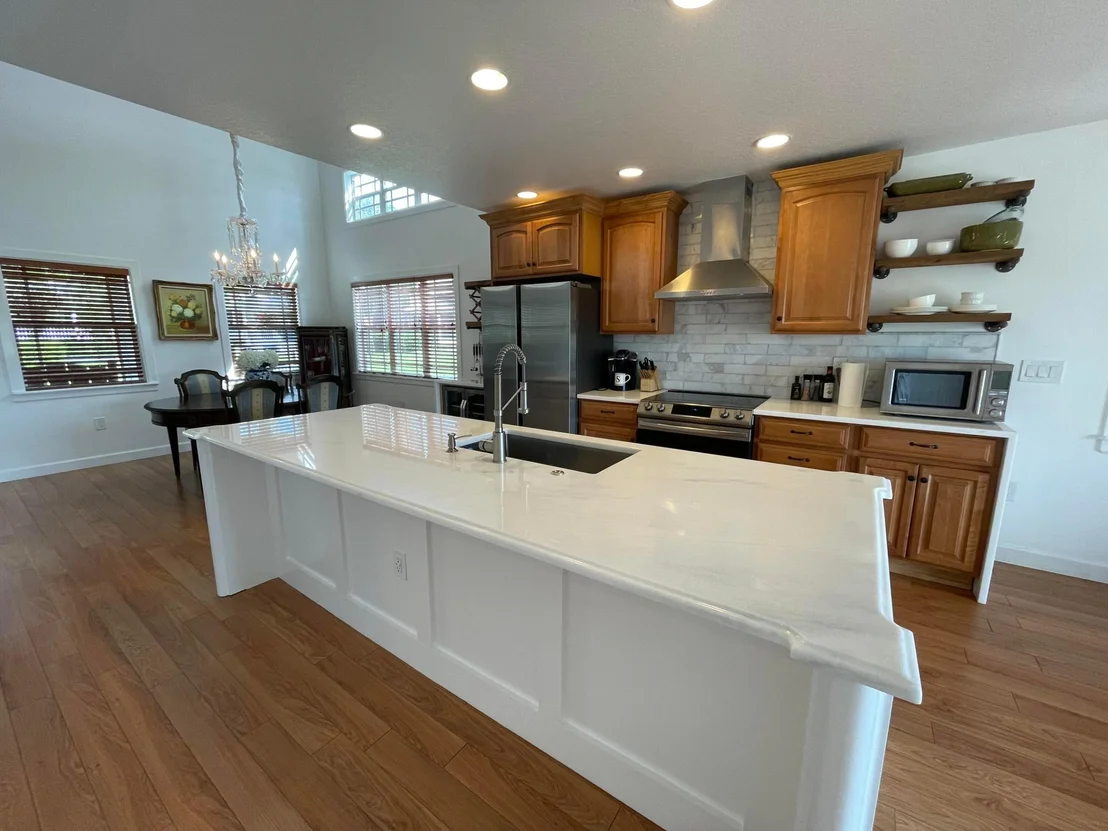 Photo of Unit 20 at 4334 U.S. 441