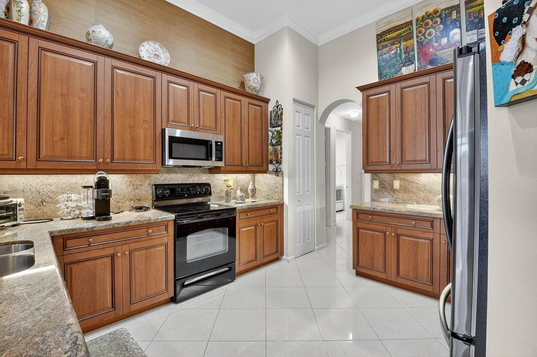 Photo of 9177 Isles Cay Drive