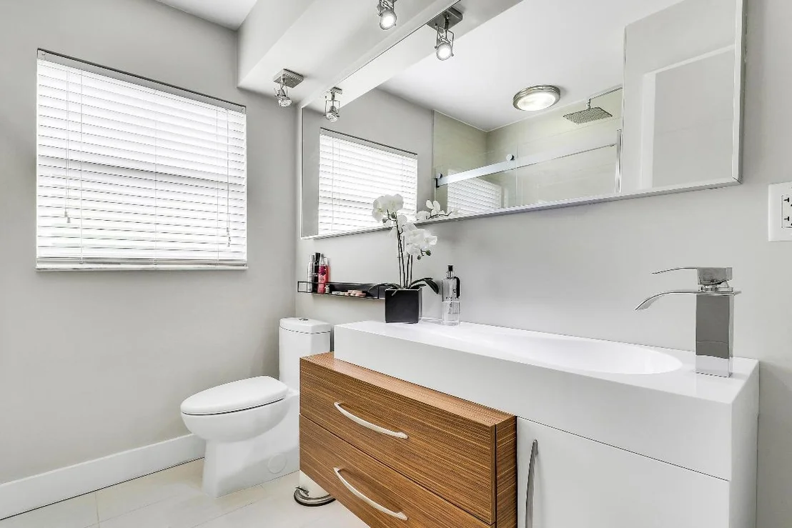 Photo of 1221 Morse Boulevard