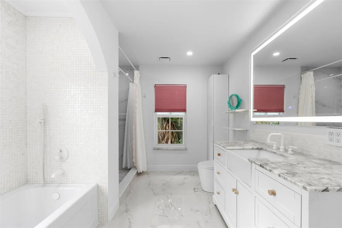 Photo of 229 Fordham Drive