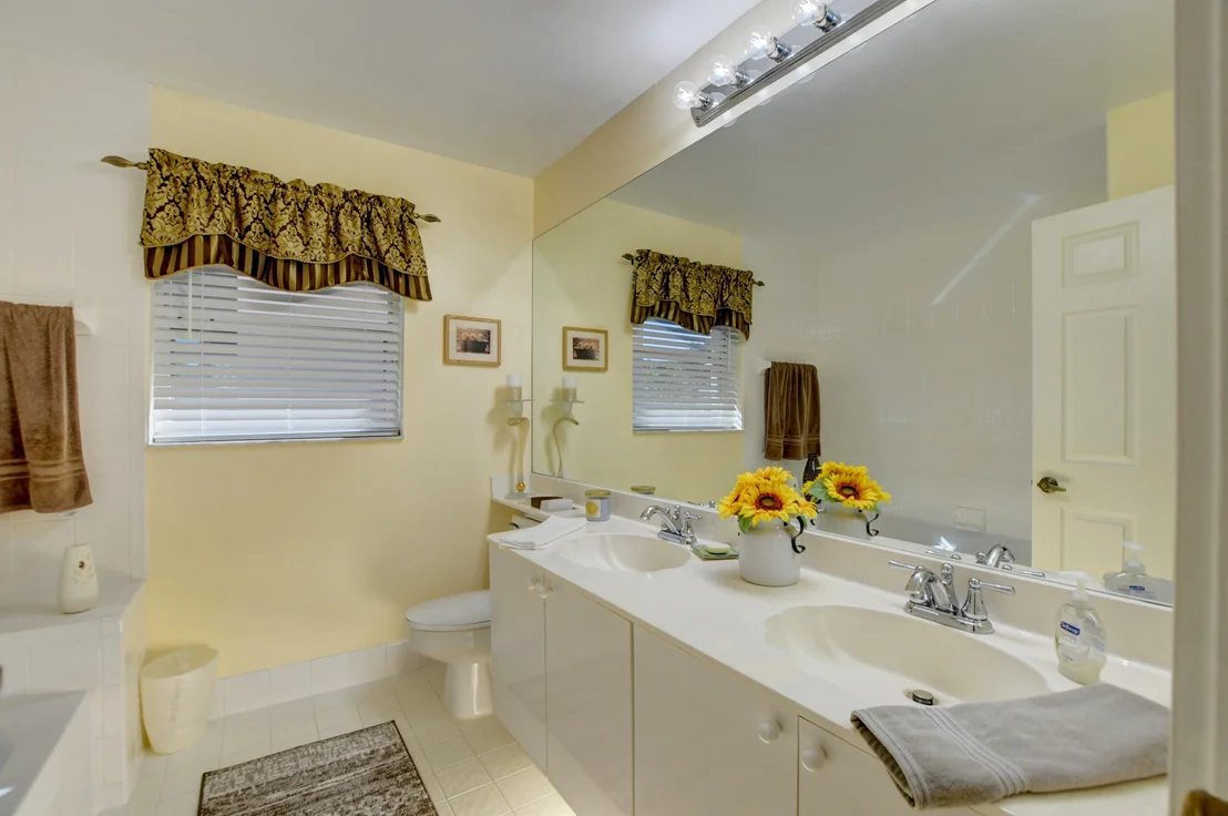 Photo of 10546 Maple Chase Drive