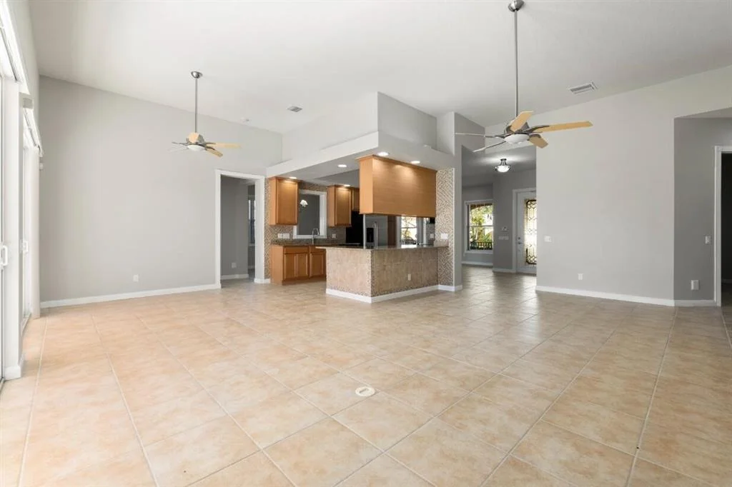 Photo of 5454 Barbados Square