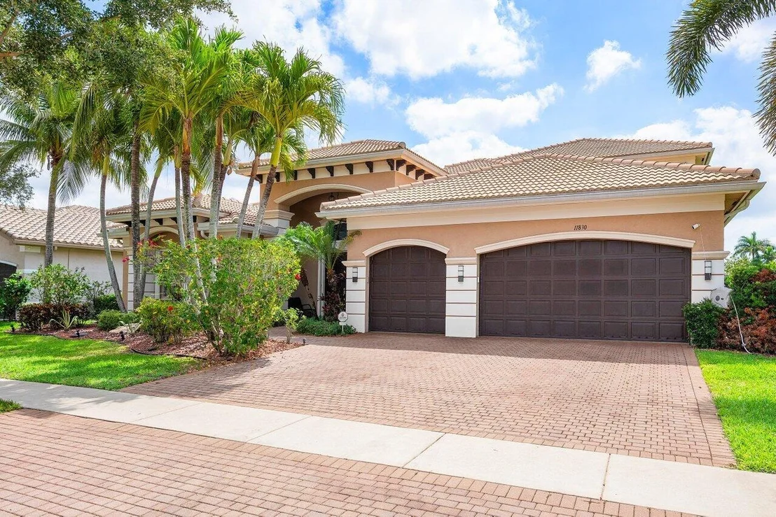 Photo of 11830 Windmill Lake Drive