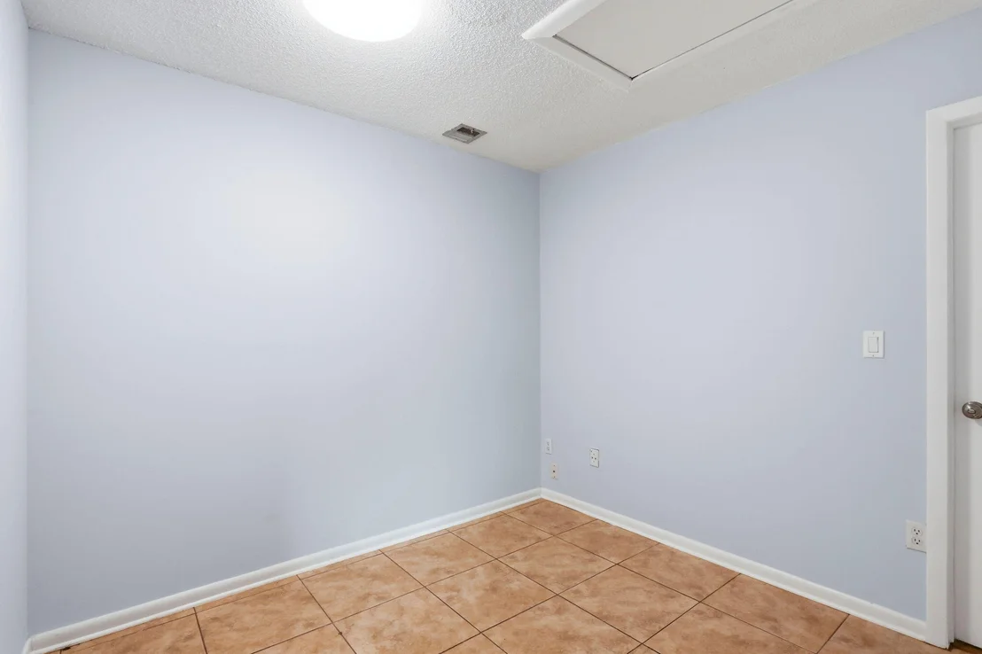 Photo of 7955 Ridgewood Drive