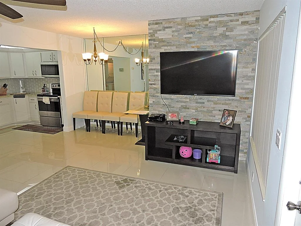 Photo of Unit C2 at 304 Pine Ridge Circle
