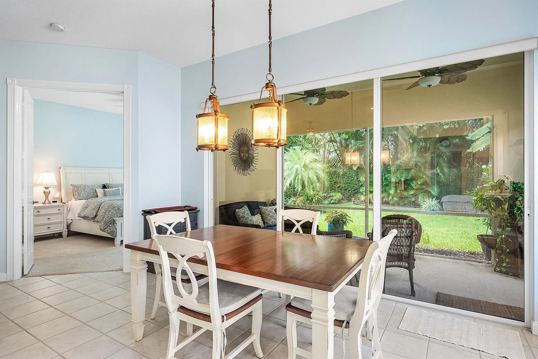 Photo of 2048 Valencia Drive