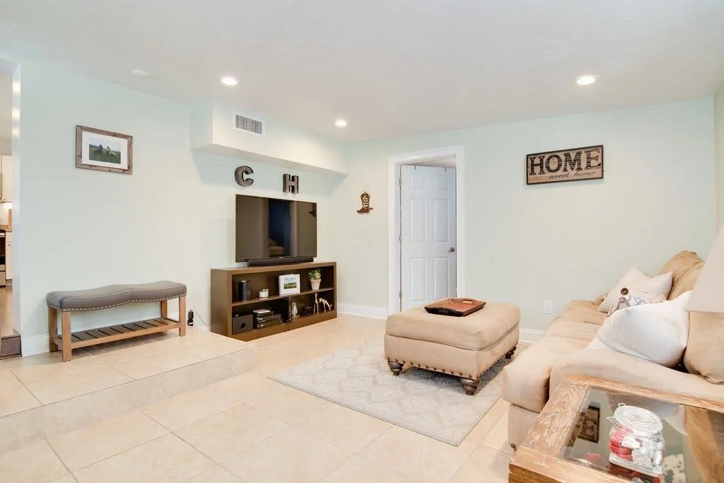 Photo of 3479 Rostan Lane