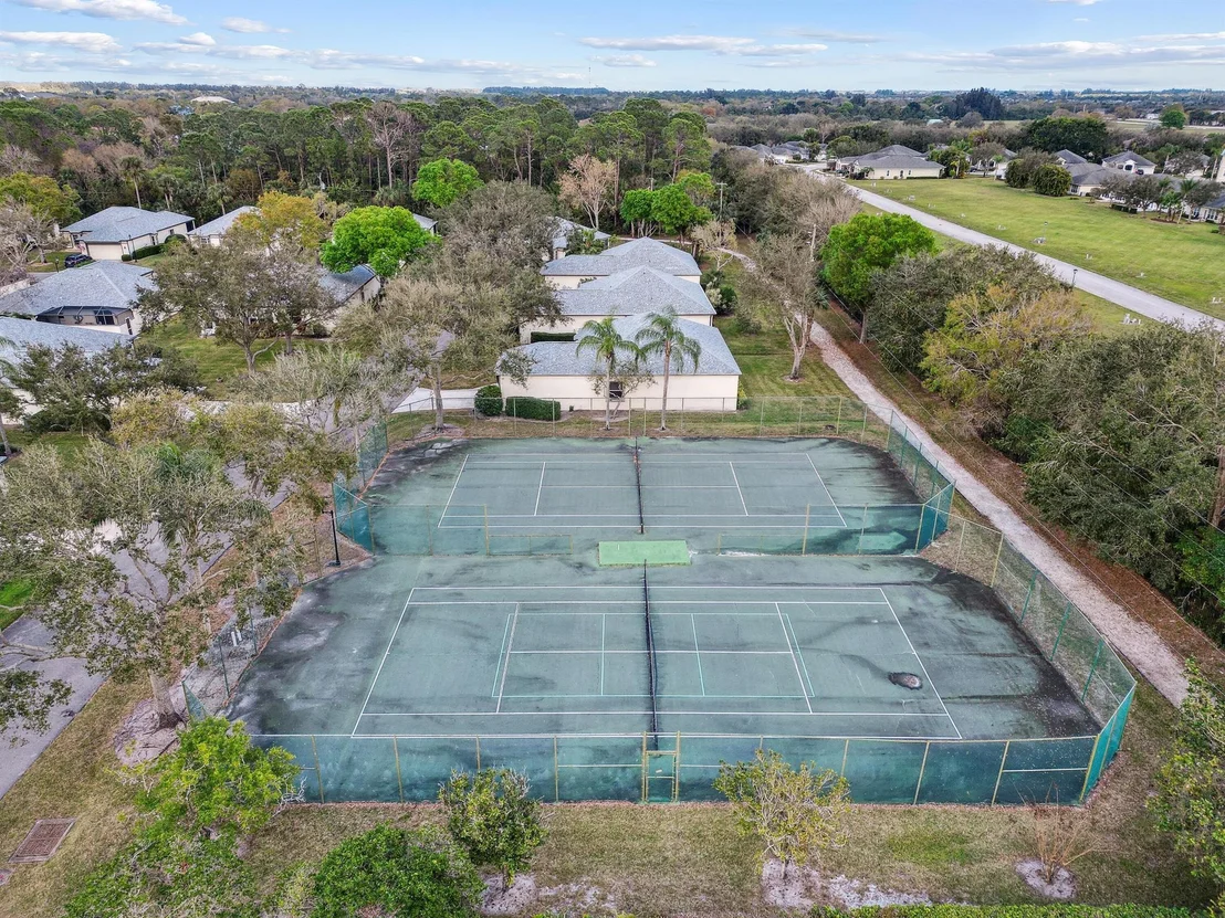 Photo of 7942 Brighton Manor