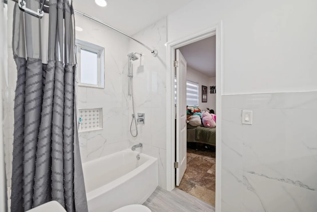 Photo of 6320 Pent Place