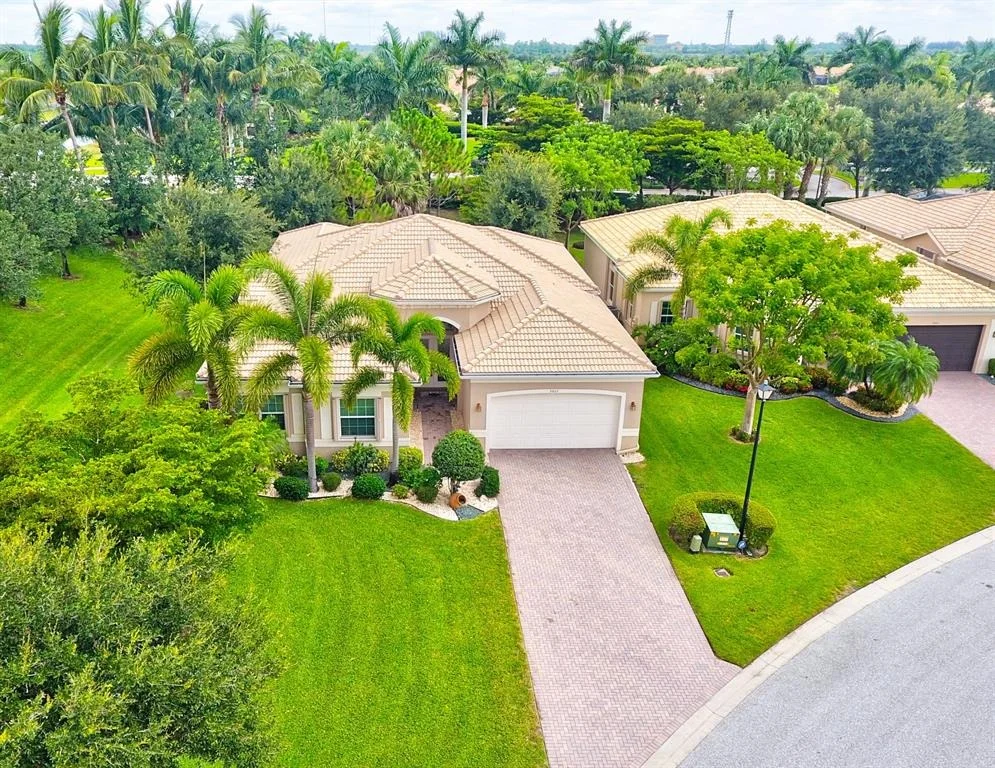 Photo of 9867 Bluefield Drive