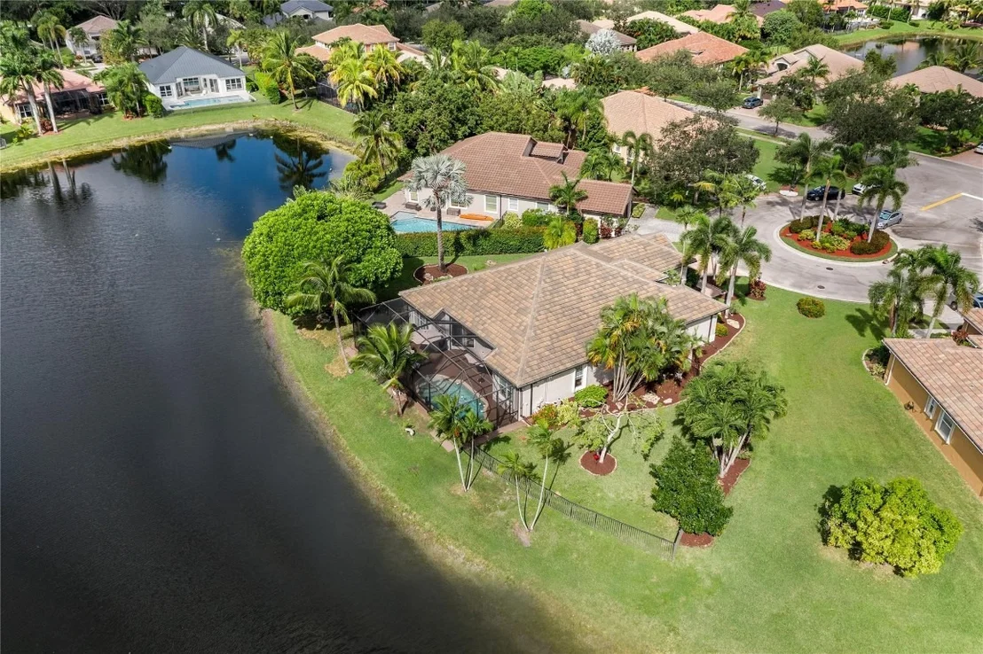 Photo of 6911 NW 112 Way
