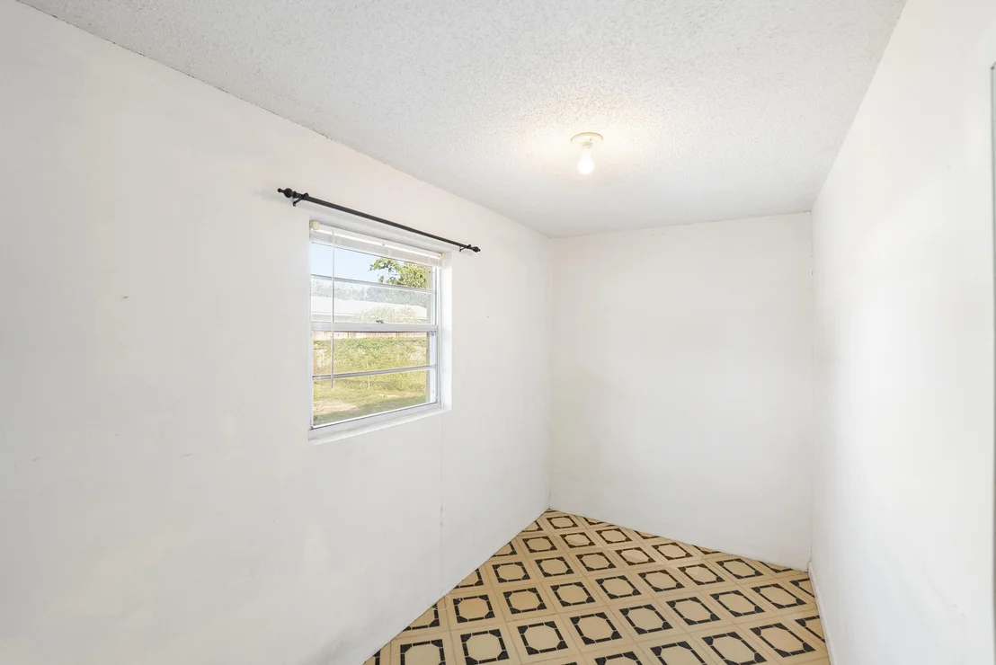 Photo of 1340 SE Sandpiper Lane