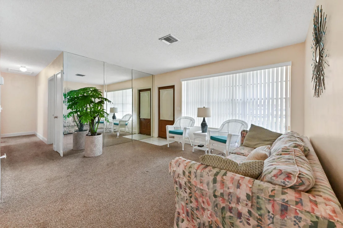 Photo of 144 Cayman Drive