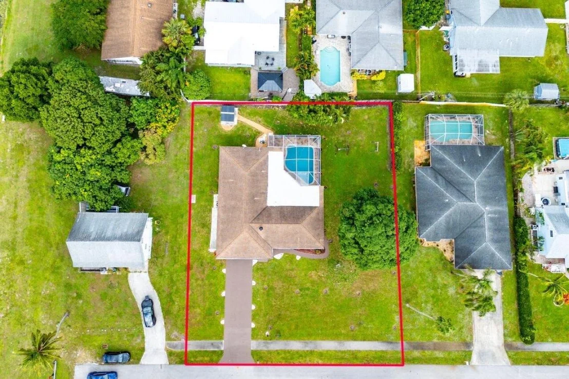 Photo of 5455 Pine Tree Drive