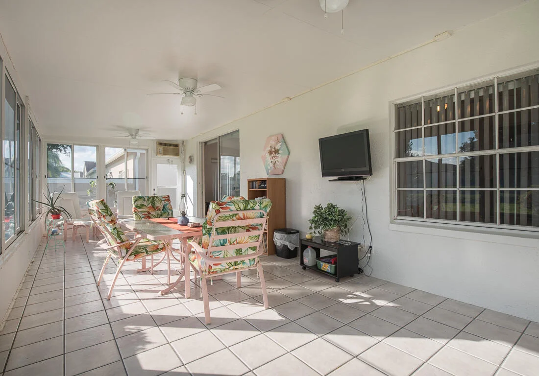 Photo of 7696 Mansfield Holw Road