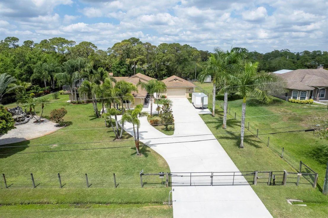 Photo of 16845 128th Trail N