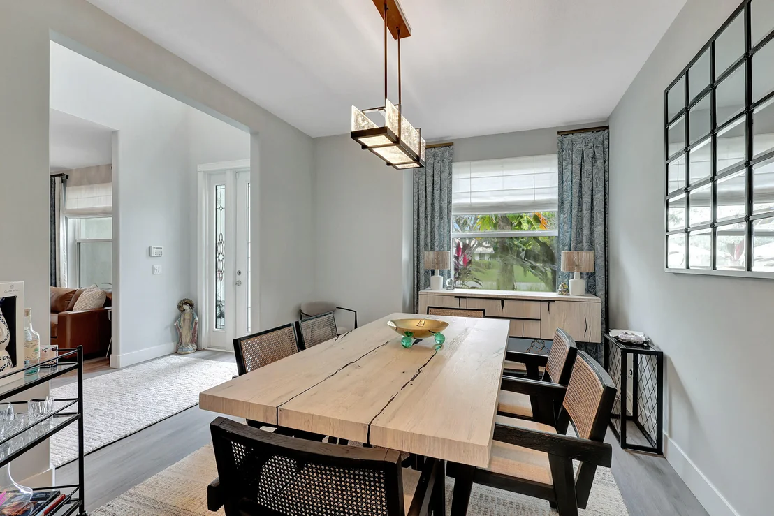 Photo of 1039 Egret Circle N
