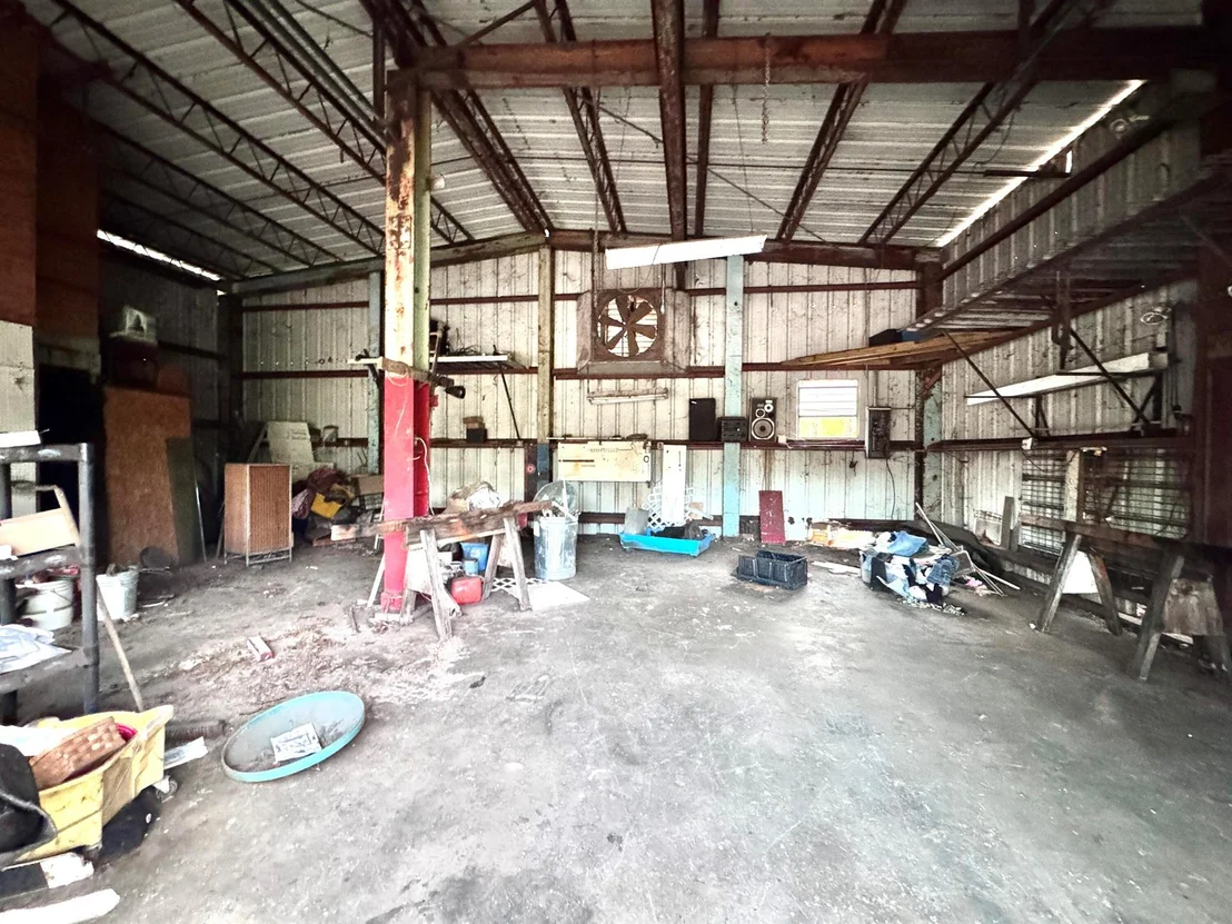 Photo of 6300 NE 7th Street